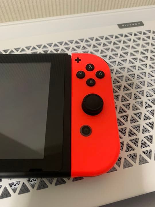 Nintendo Switch 本体 + Joy-Con充電グリップ