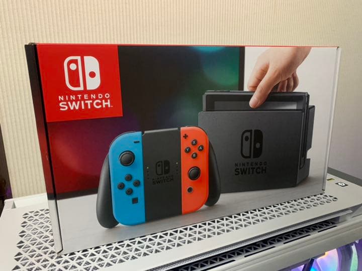 Nintendo Switch 本体 + Joy-Con充電グリップ