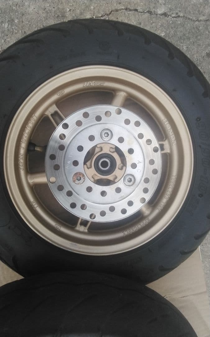 ライブディオZX 前後金ホイールとフロントフォーク　美品