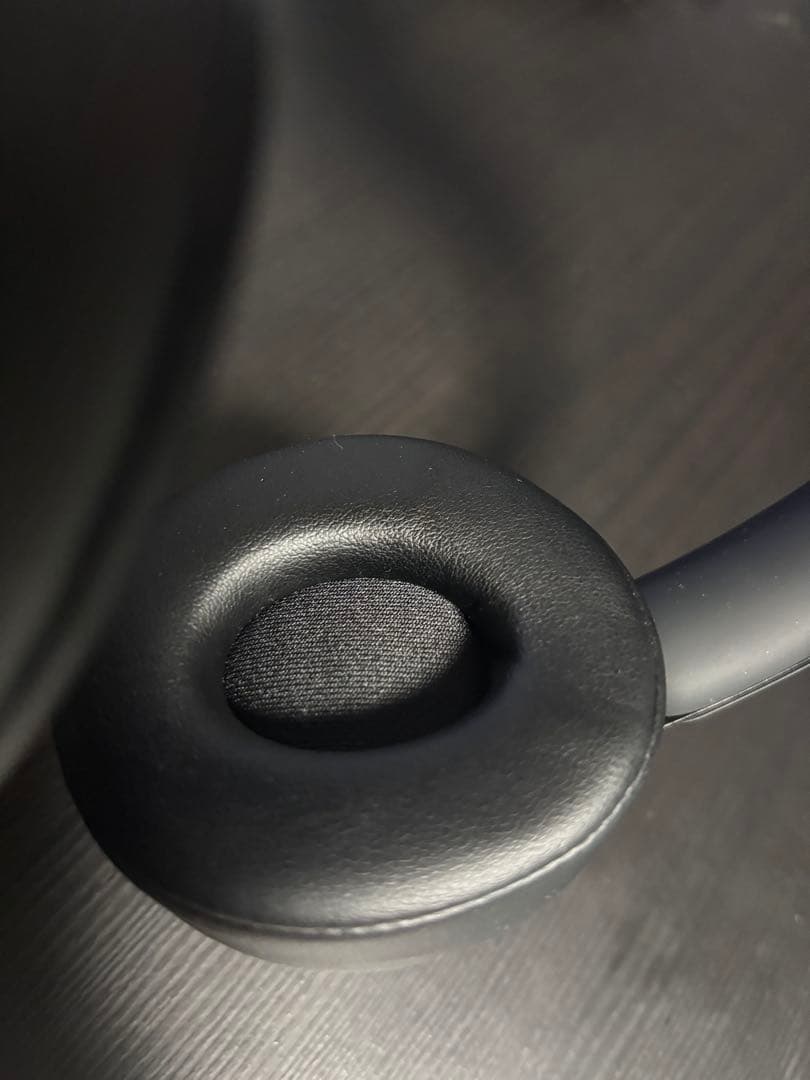 Beats SOLO PRO ワイヤレスヘッドフォン ブラック