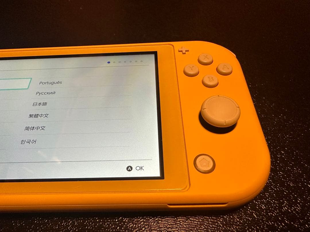 Switchライト 黄色