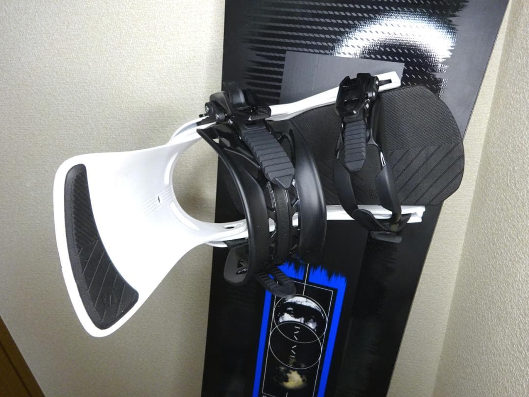 美品 Salomonサロモン　スノボバインセット　初心者　オールラウンド 10万