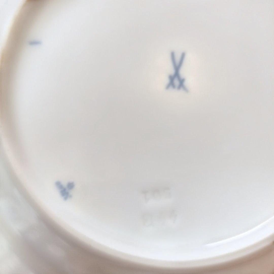 マイセン　柿右衛門写し　花柄装飾の陶器皿