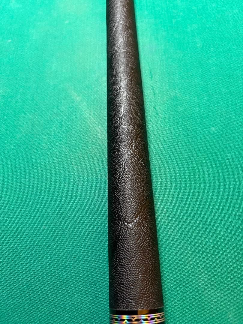 ビリヤードキュー　ユニロックジョイント「プレデターではない」