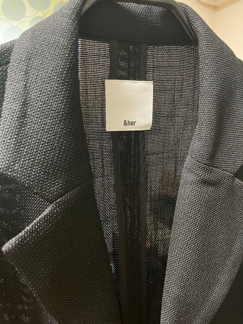 &her アンドハー　半袖ジャケット ブラック