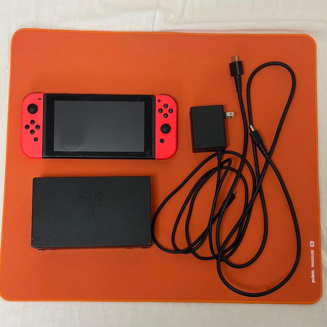 Nintendo Switch 本体　ケーブル付属