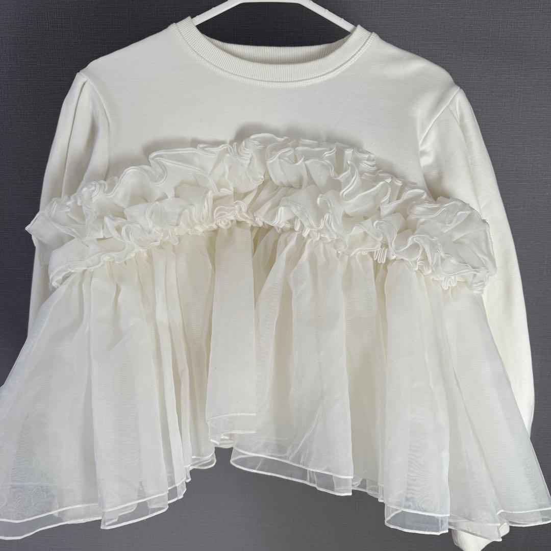 Bibiy. ANGELICA スウェットトレーナー