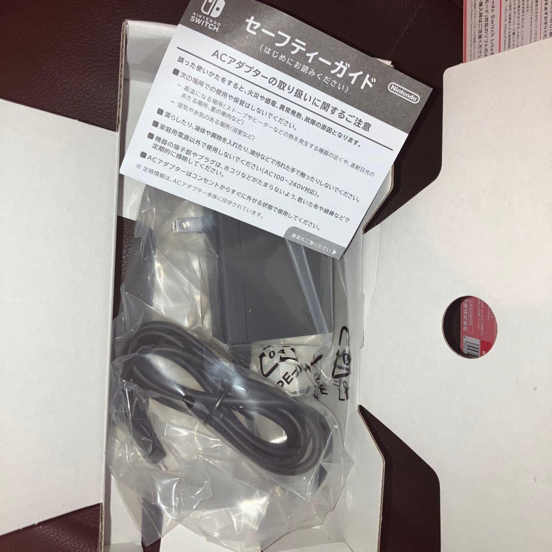 新品未使用　Nintendo Switch Lite コーラルピンク　本体