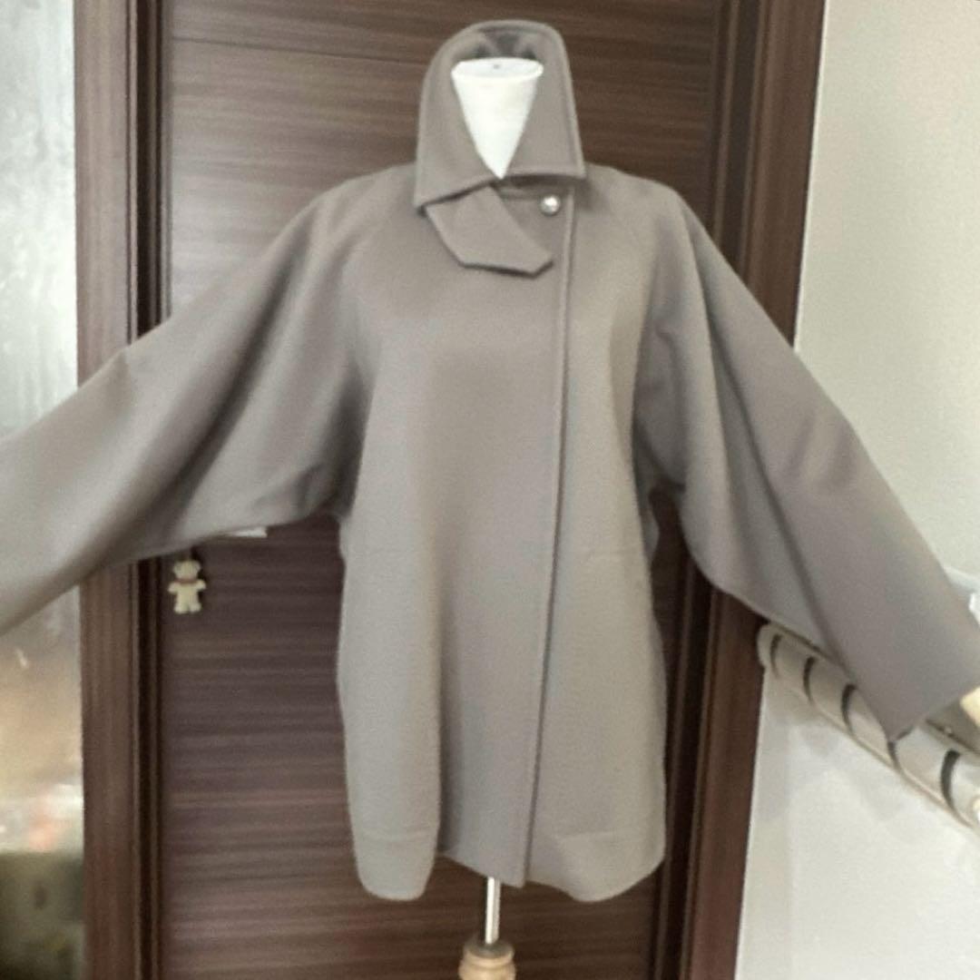 【極々美品】Max Maraマックスマーラ ポンチョ風コート グレージュ系　38