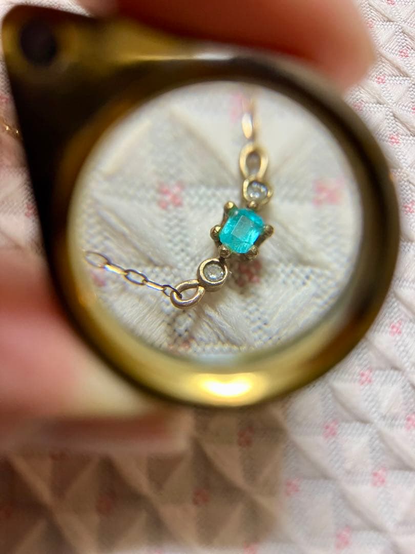 K10YG＊とてもかわいいパライバトルマリン＆ダイヤの両吊りネックレスです