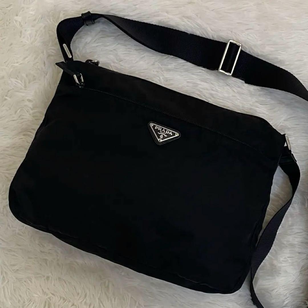 極美品 PRADA ショルダーバッグ カメラバッグ ナイロン レザー ブラック