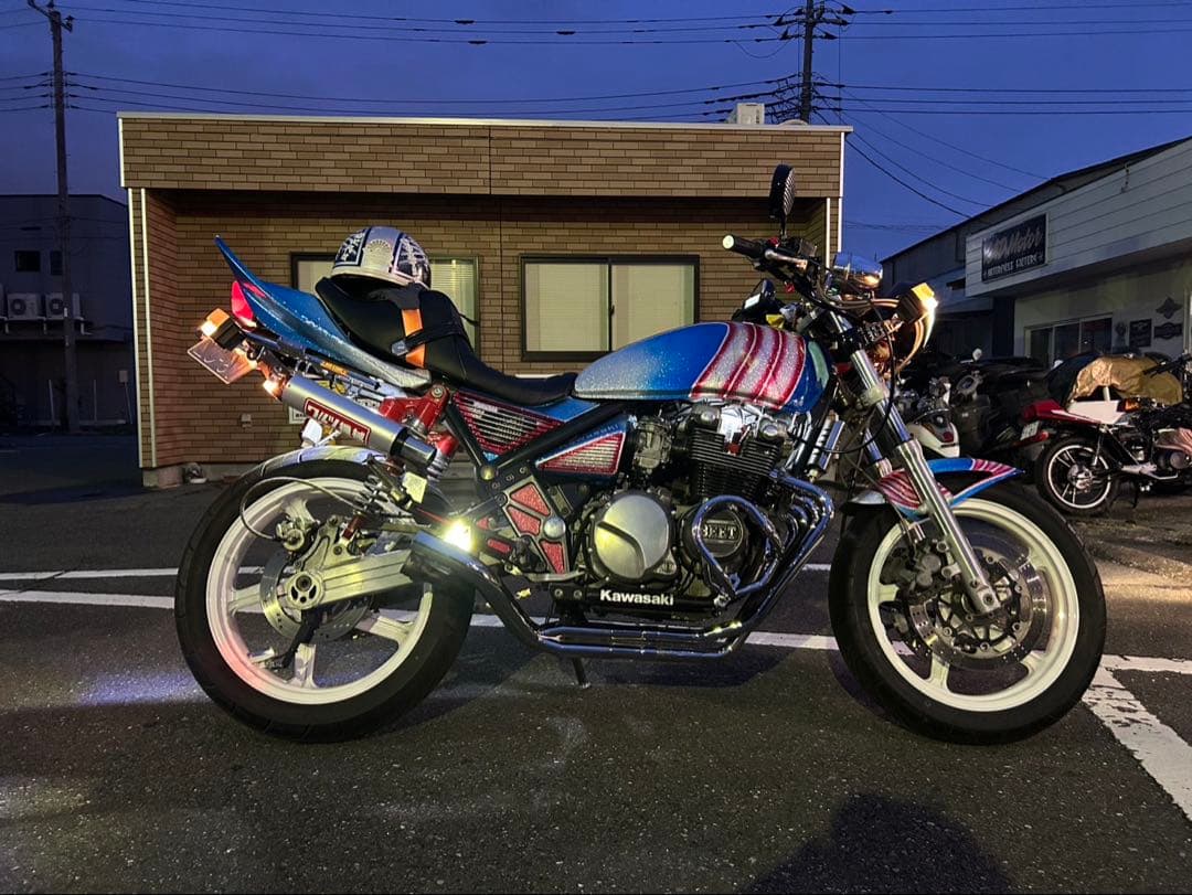 Ko　Kawasaki バイク カウル・フェンダー 青・赤 ゼファー400