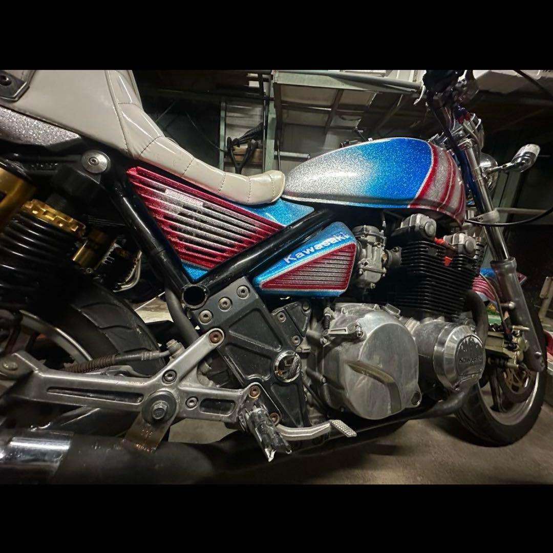 Ko　Kawasaki バイク カウル・フェンダー 青・赤 ゼファー400