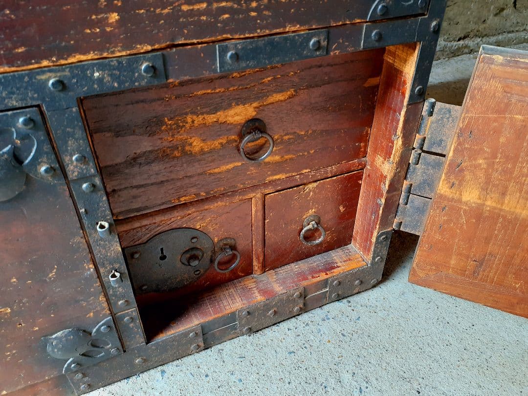 時代箪笥　重ね箪笥　和たんす　アンティーク　レトロ　古民家