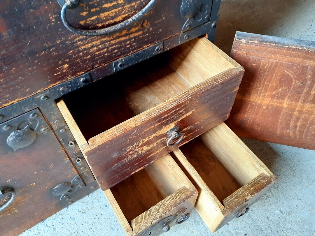 時代箪笥　重ね箪笥　和たんす　アンティーク　レトロ　古民家