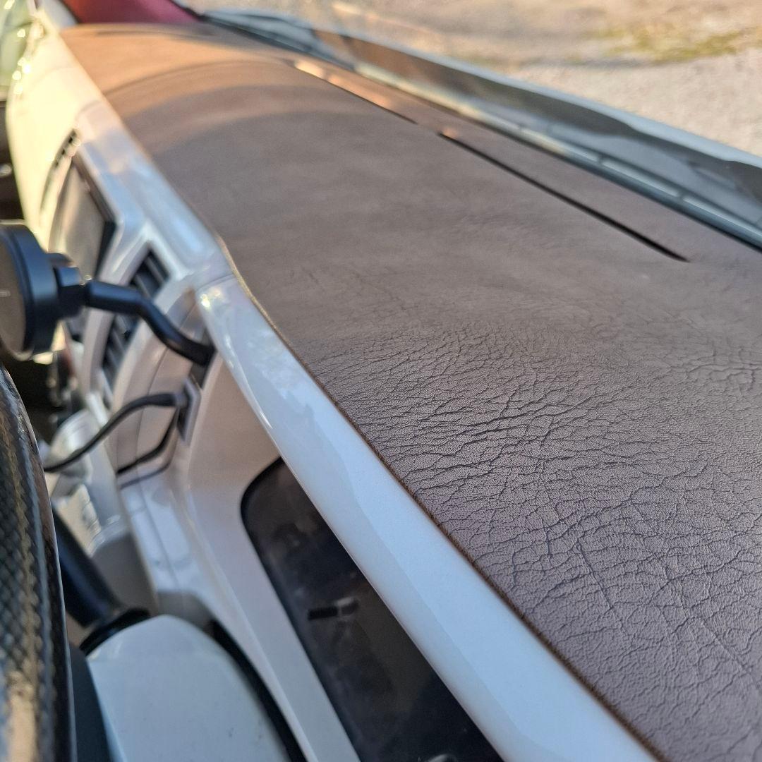 新色登場【ゴリパネ】ナロー用 PVC貼りハイエース200系ダッシュパネル