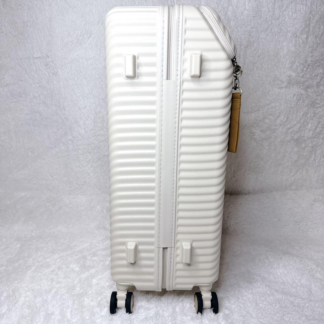 極美品　HaNT Hejhej ハント　ヘイヘイ　キャリーケース　70L　4輪