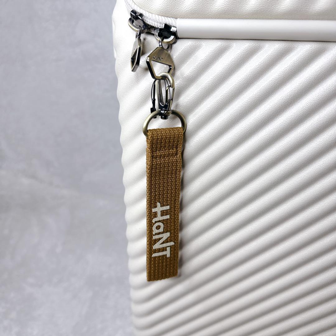 極美品　HaNT Hejhej ハント　ヘイヘイ　キャリーケース　70L　4輪
