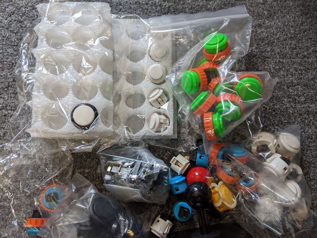 モ*コ様 工具と電子部品とアケコン部品のセット