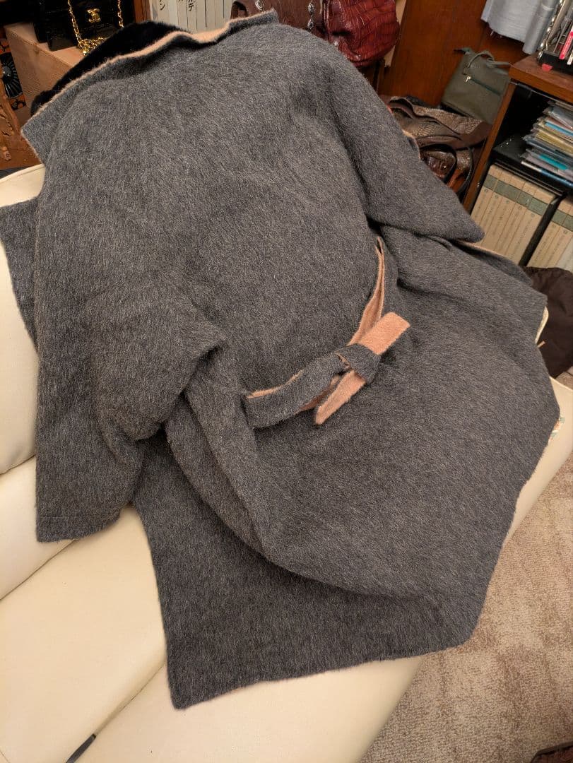 アンデスの至宝　極上アルパカ×キャメルダブルフェイスコート　グレー　百貨店購入