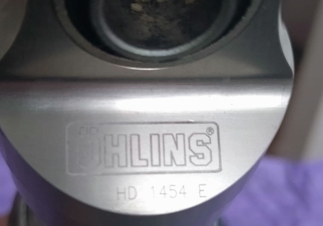 オーリンズHD-145E11,6インチスポーツスターダイナローライダーSR400