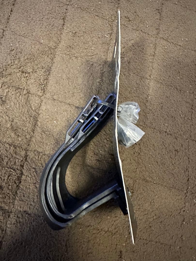 MASH ナイロンダブルトゥークリップ MD 60mm ブラック