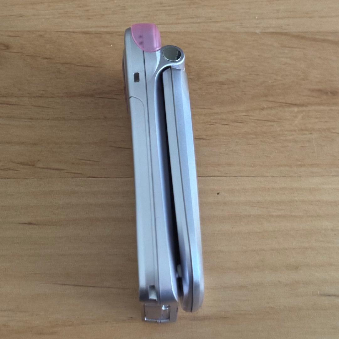 【レア】　docomo キティちゃん　ガラケー　モックアップ　 D502iS