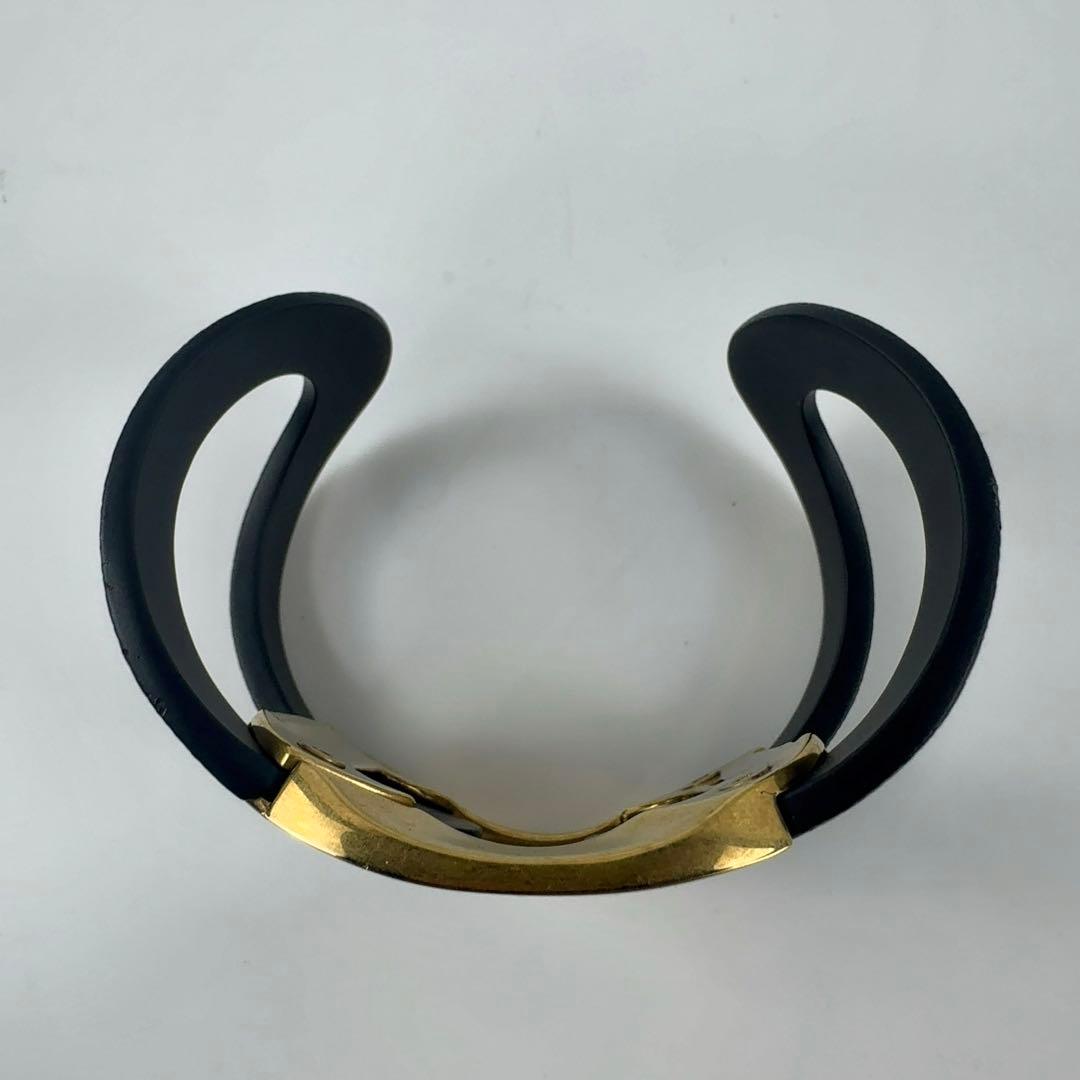 【美品】TOD'S ケイト ブラック ゴールド バングル レディース