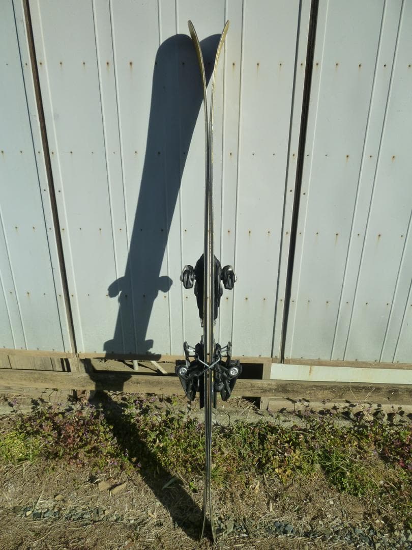 Völkl REVOLT 114 スキー板 Marker ビンディング付き