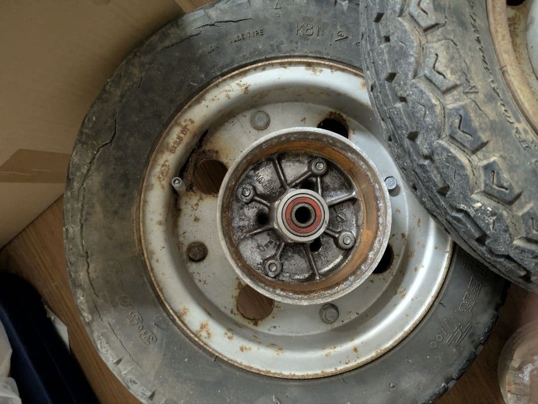 モンキー　ホイール　ハブつき　z50