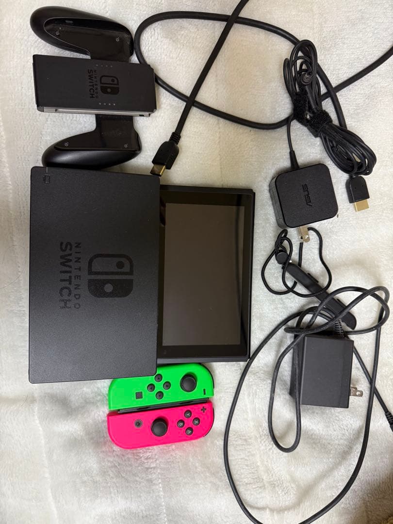 Nintendo Switch 本体 ドック Joy-Conセット