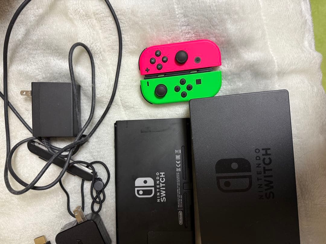 Nintendo Switch 本体 ドック Joy-Conセット