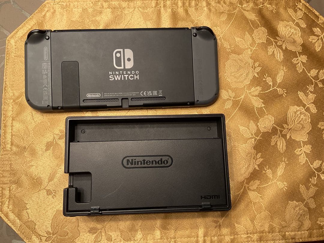 ￼ グレー￼Nintendo Switchセット￼￼