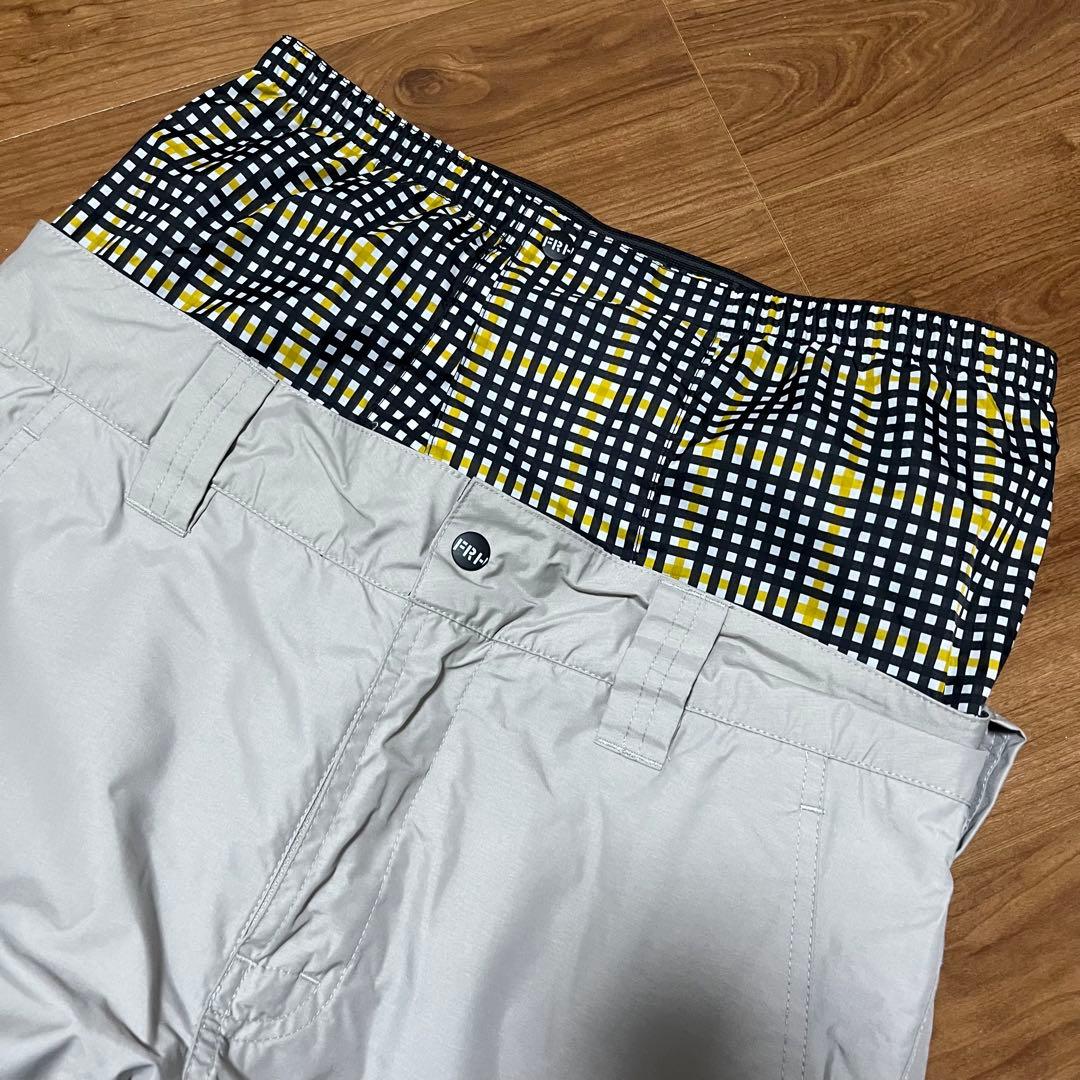 【タグ付】美品 FRH REW スノボウェア M 上下セット