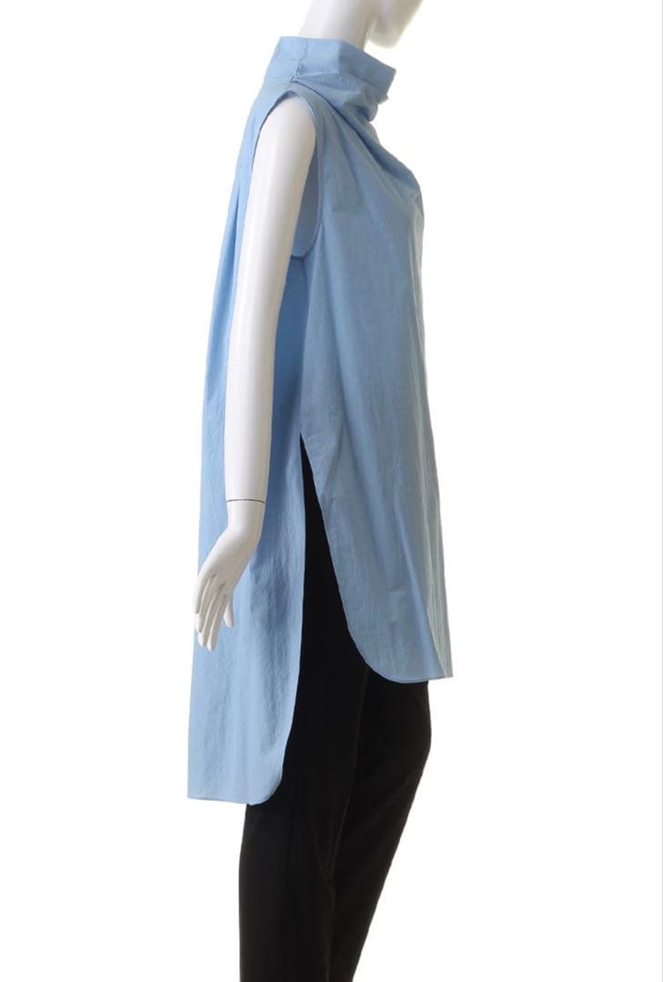 LE PHIL クリスピーブロードノースリーブブラウス