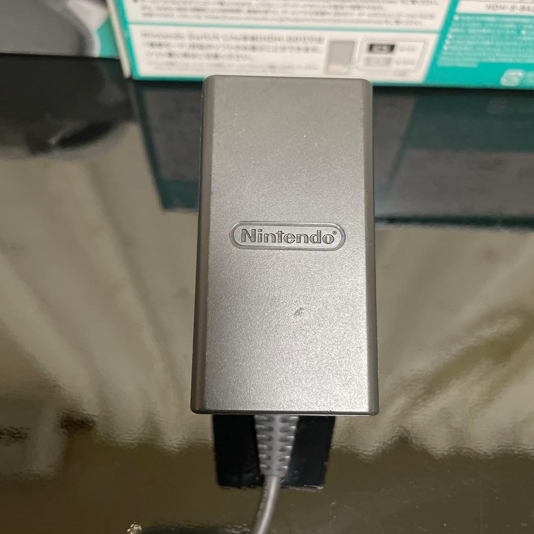 ニンテンドースイッチ lite ターコイズ 箱+SDカード+充電器+ケース付き