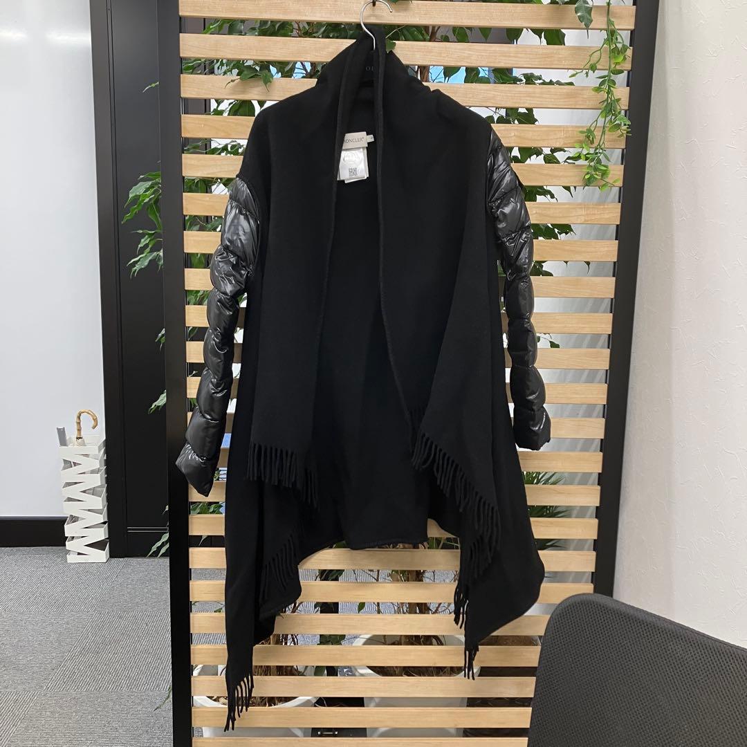 【1/12出品終了‼️】モンクレール　ポンチョ