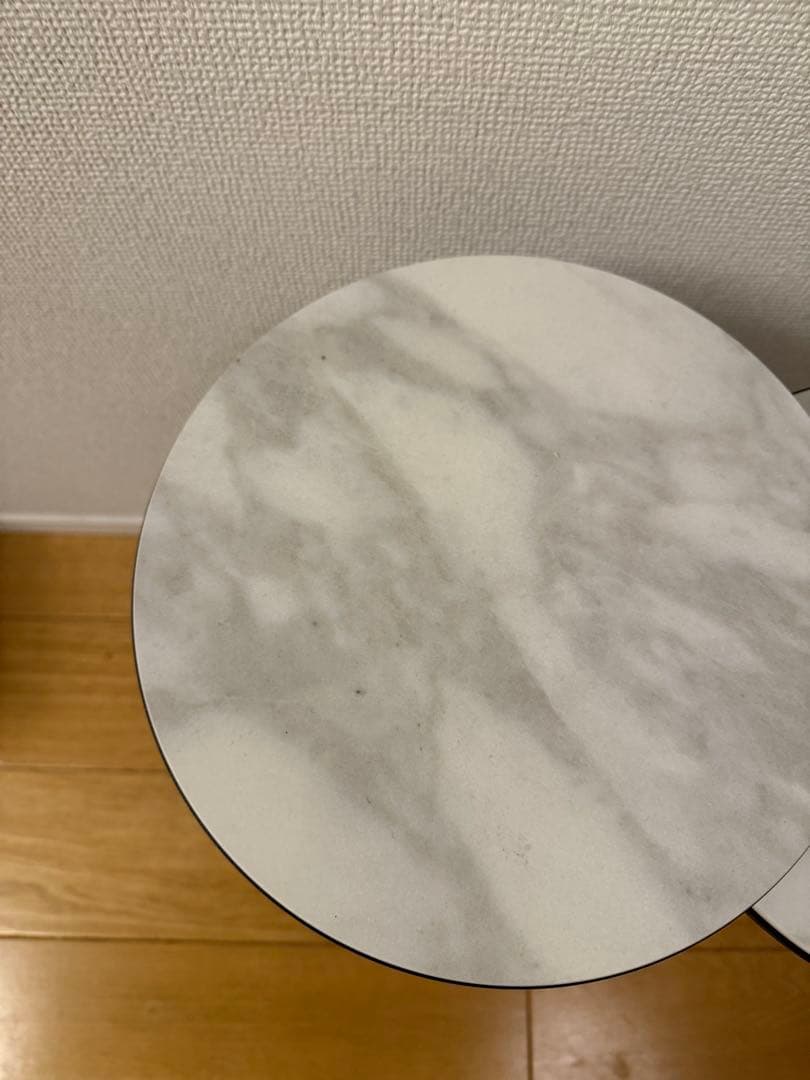 カッテランイタリア　スティング　テーブル