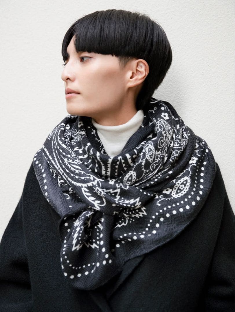 ＜ウールシルクストールヘリンボーン織120＞カレイドバンダナ