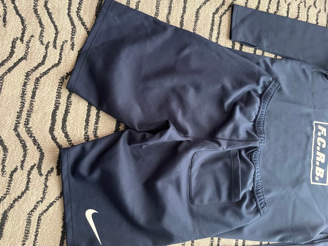 FCRB ジャージ　上下