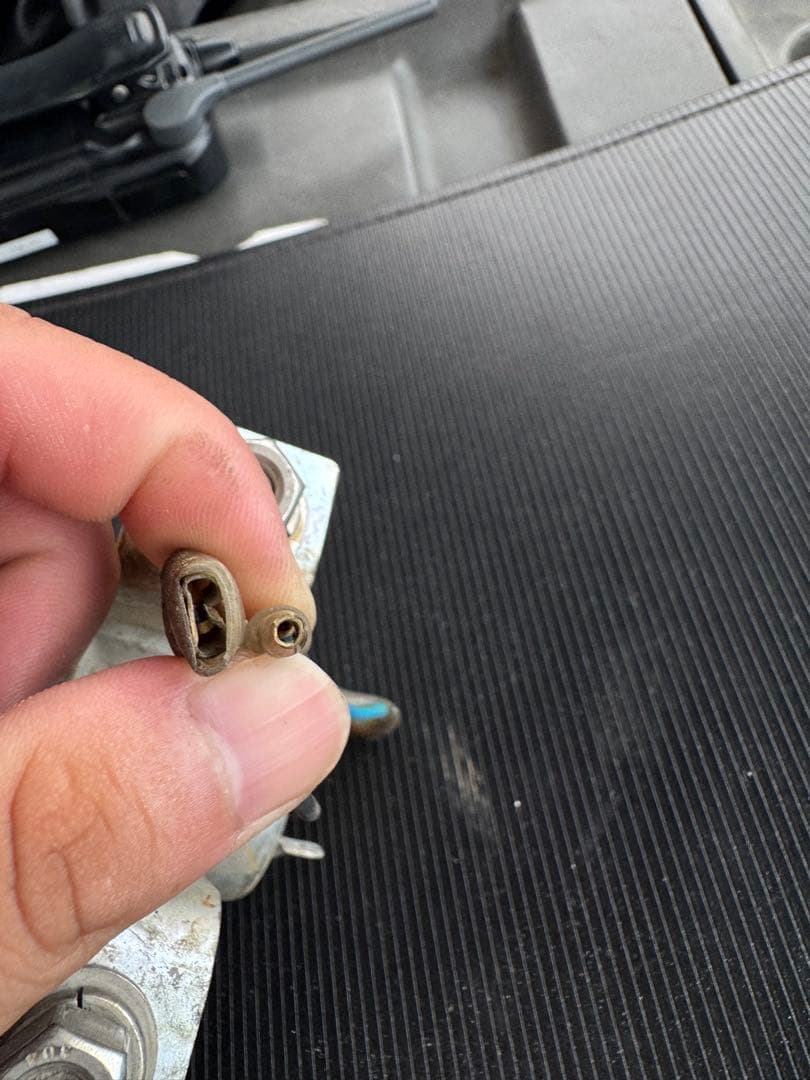 三菱純正キッシューンバルブ(2度鳴き)