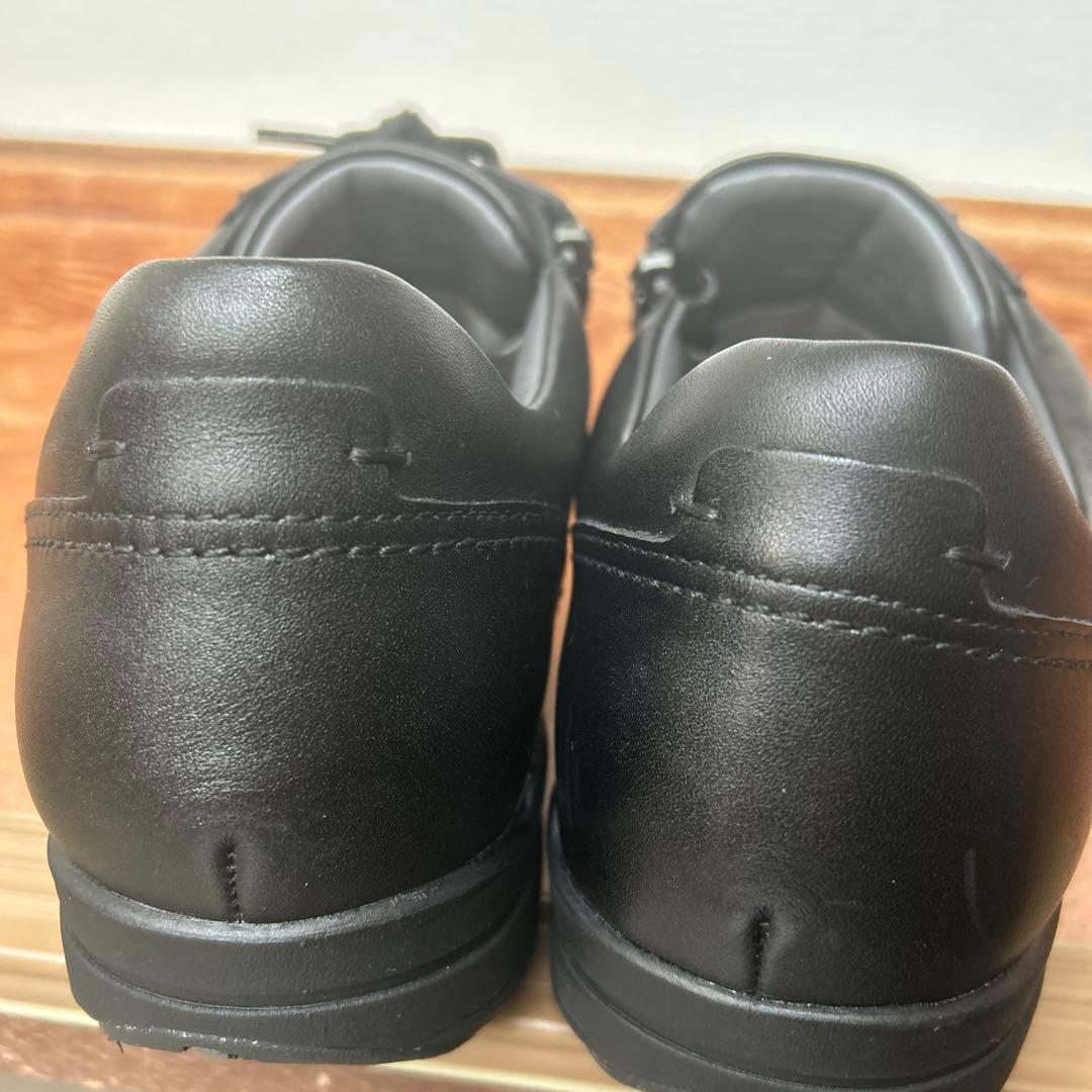 pedala 黒 皮革シューズ