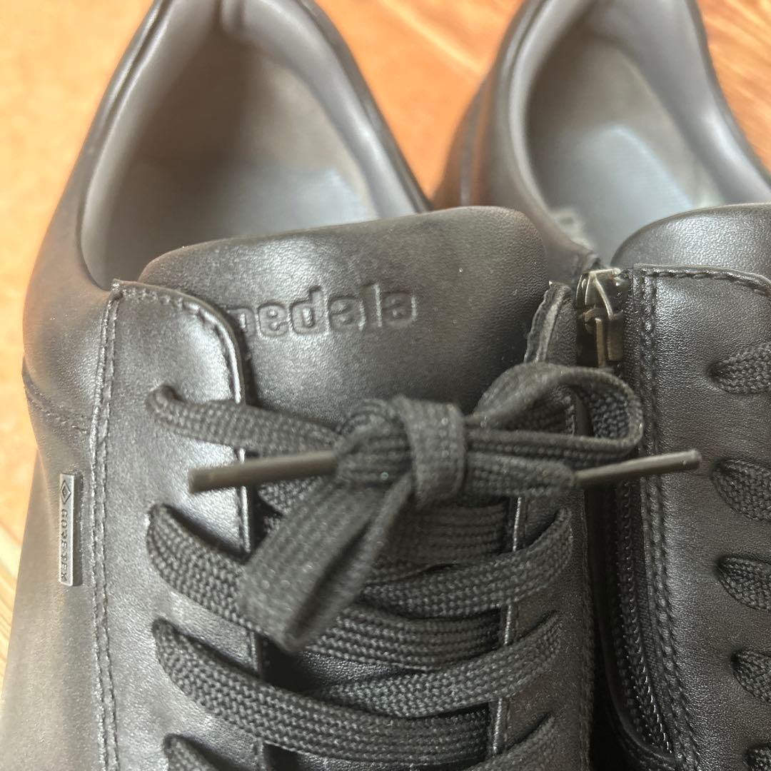 pedala 黒 皮革シューズ