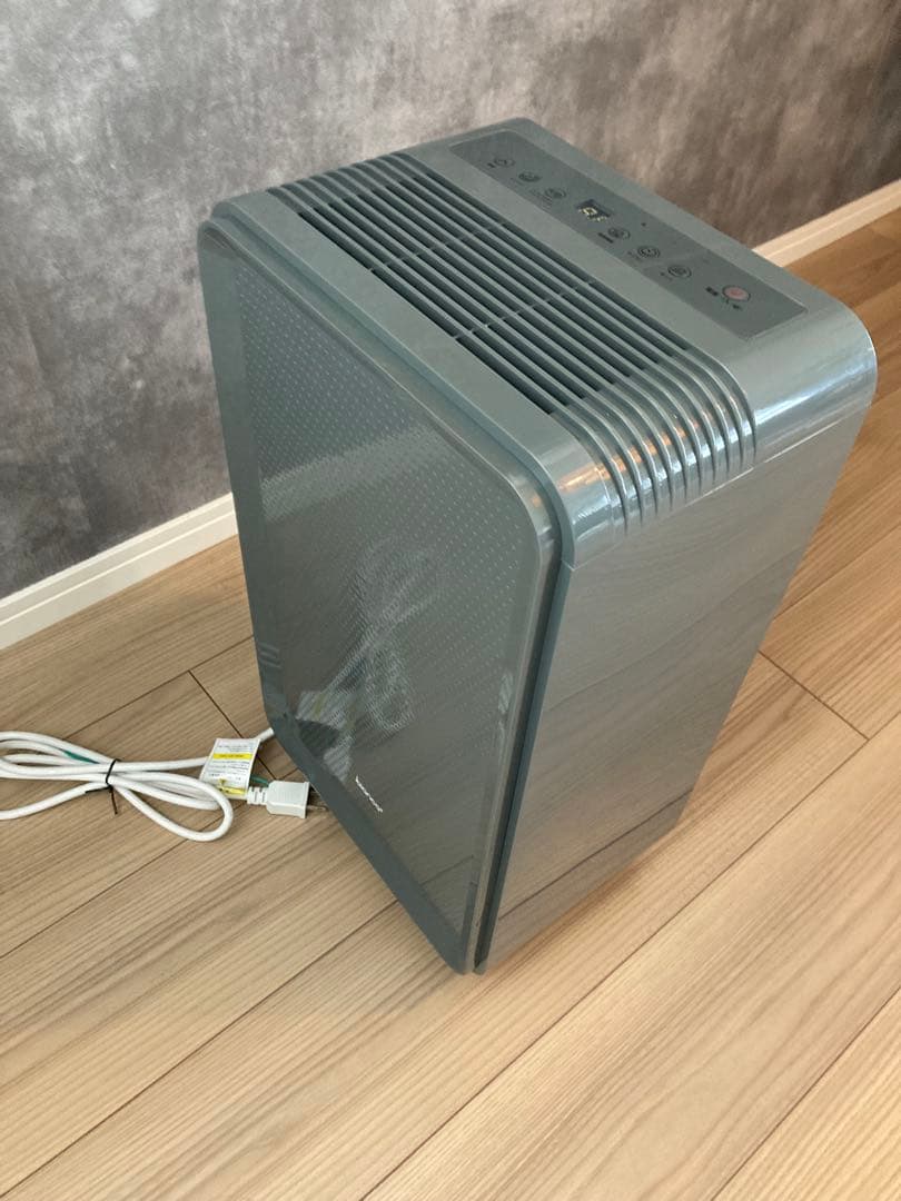 bianca+ コンプレッサー式除湿機 GBT-28299 グレー