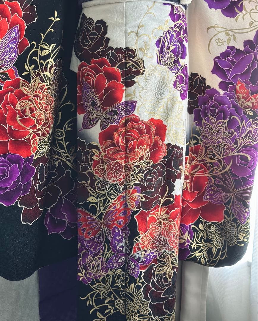 華やかな花柄振袖セット