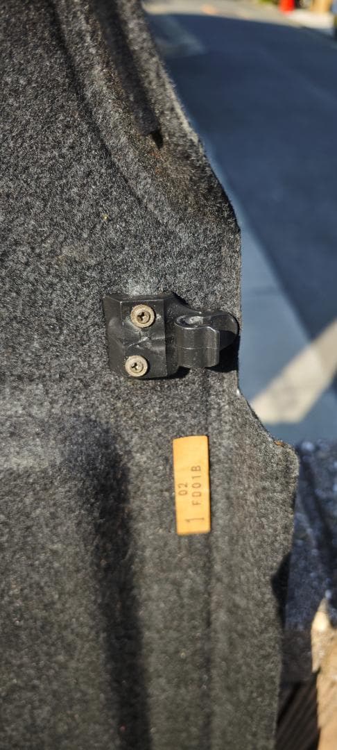 【希少】RX-7(FD3S)リアハッチカバー(トノカバー) 純正