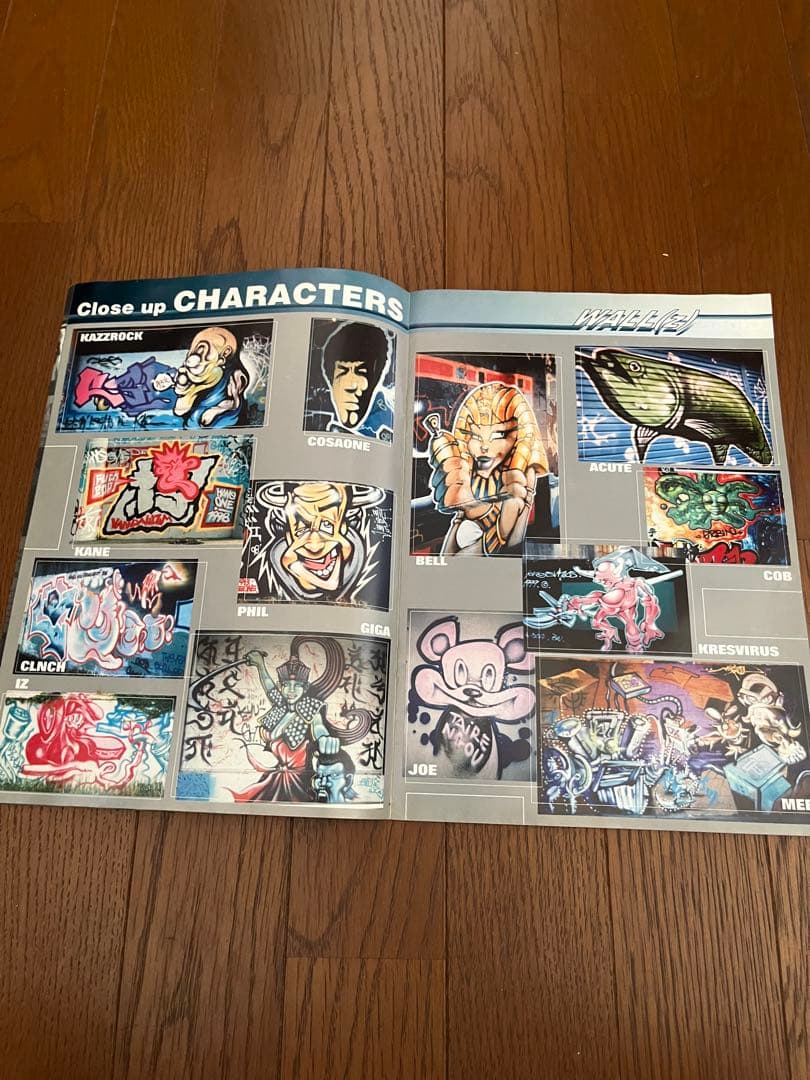 アート・デザイン・音楽 KAZE MAGAZINE ISSUE1