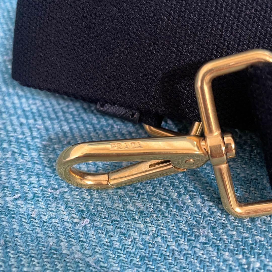 新品未使用*プラダ ショルダーストラップのみ カナパ ブラック 黒 キャンバス