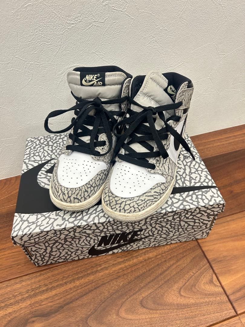NIKE Air Jordan 1 エレファントプリント