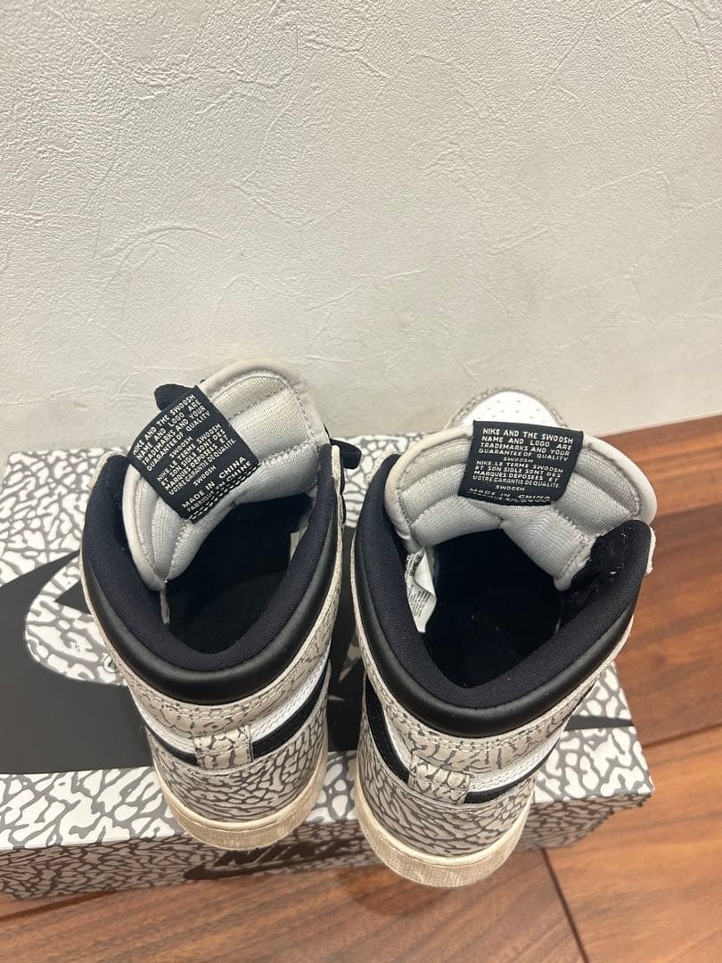 NIKE Air Jordan 1 エレファントプリント